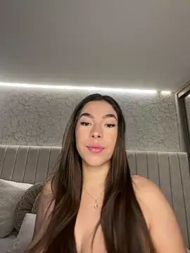 DannaMarshall online show from May 13, 2026, 11:29 am