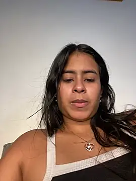 Snapshot of lucirganaxxx chatting on April 9, 2026, 6:19 am lucirganaxxx online show from April 9, 2026, 6:19 am
