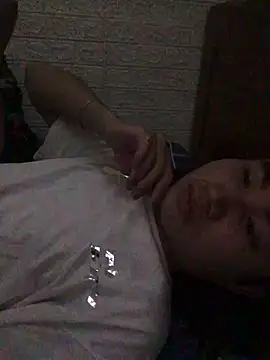 Snapshot of Hoanganhdayroii chatting on April 11, 2026, 2:10 pm Hoanganhdayroii online show from April 11, 2026, 2:10 pm
