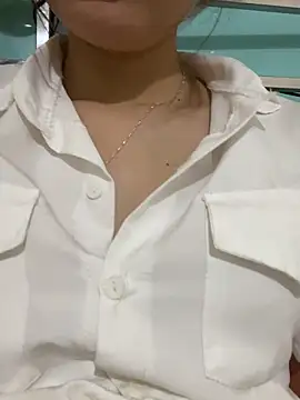 -Eidieea- online show from April 15, 2026, 2:46 pm