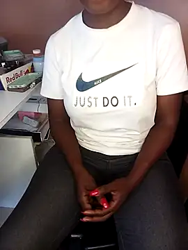 Vanessa x03 online show from March 17, 2026, 1:25 pm