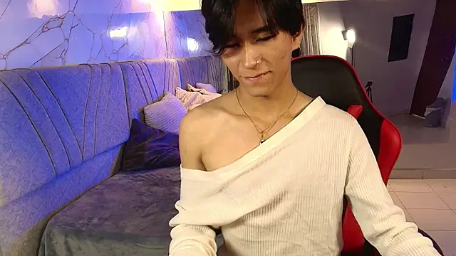cococumps online show from April 25, 2026, 1:41 pm