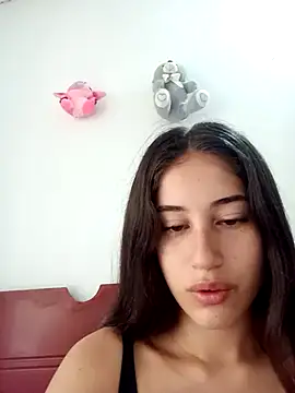 Snapshot of Bella_Goddess_ chatting on March 31, 2026, 12:49 pm Bella Goddess online show from March 31, 2026, 12:49 pm