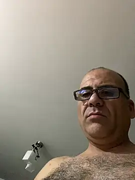 Guapo007sexy online show from April 2, 2026, 2:42 am