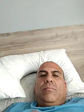 Snapshot of Guapo007sexy chatting on April 11, 2026, 8:24 pm Guapo007sexy online show from April 11, 2026, 8:24 pm