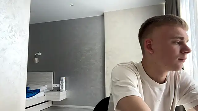 SoloFury online show from May 3, 2026, 8:42 am