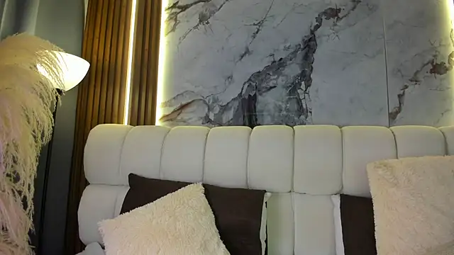 Snapshot of melanieklaus2 chatting on June 10, 2026, 1:32 pm melanieklaus2 online show from June 10, 2026, 1:32 pm