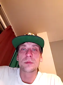 Tripiiik online show from March 18, 2026, 2:58 am