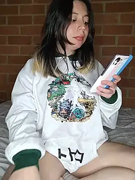 Petite CherryX online show from April 14, 2026, 1:55 am