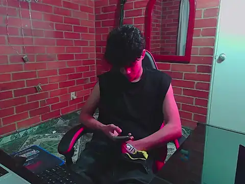 Kurtt   online show from April 14, 2026, 5:13 am