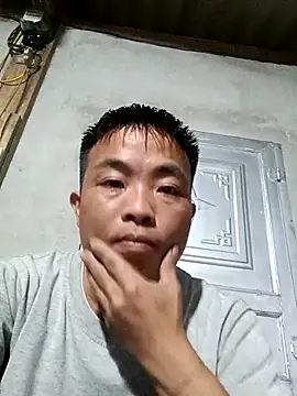boy-pho- online show from March 21, 2026, 11:37 am