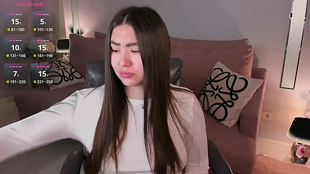 Snapshot of IceIcebabe_ chatting on April 3, 2026, 1:03 am IceIcebabe online show from April 3, 2026, 1:03 am