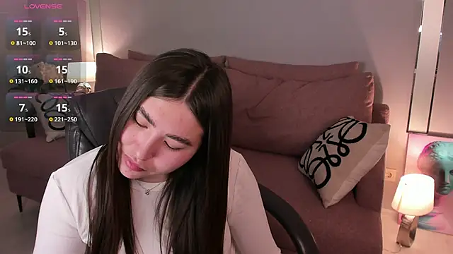 Snapshot of IceIcebabe_ chatting on April 6, 2026, 5:08 am IceIcebabe online show from April 6, 2026, 5:08 am