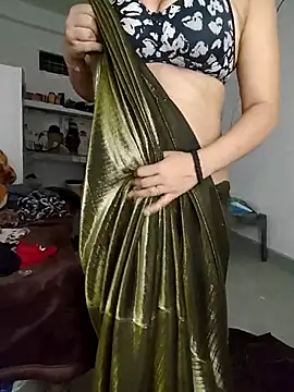Ishika baby  online show from April 27, 2026, 5:33 pm