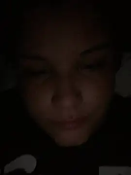 iamvaneg online show from April 10, 2026, 6:07 am