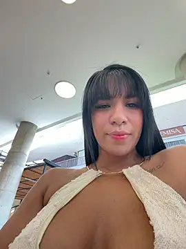 MonserratJons01 online show from May 31, 2026, 3:08 pm