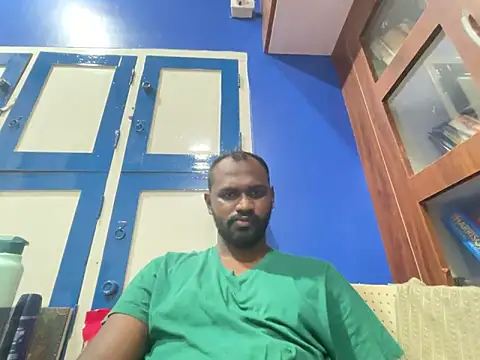 Snapshot of singletamilguy chatting on March 19, 2026, 8:35 pm singletamilguy online show from March 19, 2026, 8:35 pm