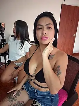 Noa rousse01 online show from March 24, 2026, 7:41 pm