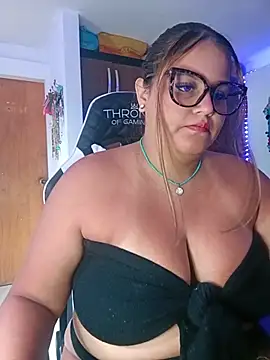 Snapshot of Bonny_rousse01 chatting on June 2, 2026, 12:40 pm Bonny rousse01 online show from June 2, 2026, 12:40 pm
