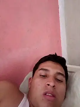 alee28728 online show from March 31, 2026, 7:36 pm