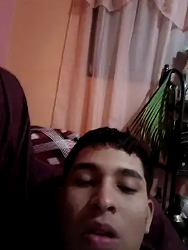 alee28728 online show from April 1, 2026, 8:26 am