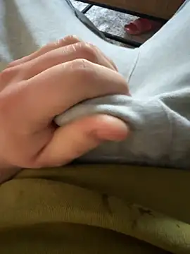 Snapshot of BWC_Dilf chatting on April 7, 2026, 6:36 am BWC Dilf online show from April 7, 2026, 6:36 am