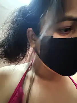 REENA-STRIP online show from May 24, 2026, 9:36 am