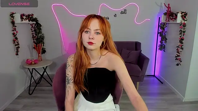 MiaSensitive online show from March 27, 2026, 1:00 pm