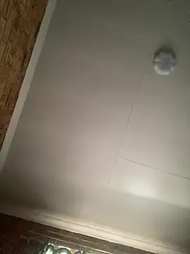 MILLIONDOLLARPUSSY95 online show from July 24, 2026, 7:06 am