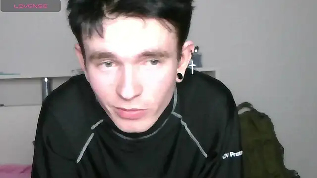 Snapshot of Ernest_ice chatting on April 2, 2026, 6:38 pm Ernest ice online show from April 2, 2026, 6:38 pm