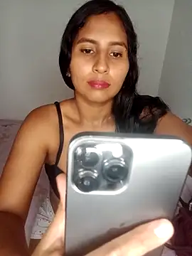 HelpingLevel online show from April 17, 2026, 8:12 pm