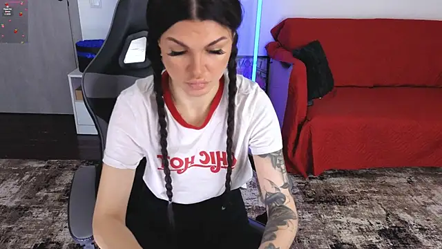 AnacondaOnn online show from May 31, 2026, 7:37 am