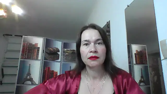 Snapshot of Selena_Moo chatting on July 3, 2026, 8:21 am Selena Moo online show from July 3, 2026, 8:21 am