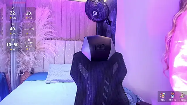 EmilyJohnsoon online show from May 2, 2026, 10:04 pm