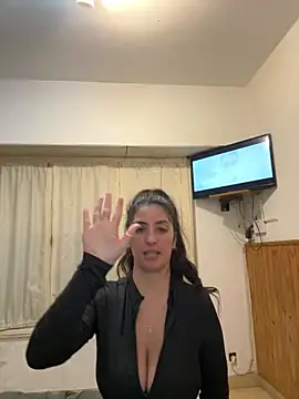 Snapshot of StefyStevis chatting on April 7, 2026, 3:29 am StefyStevis online show from April 7, 2026, 3:29 am