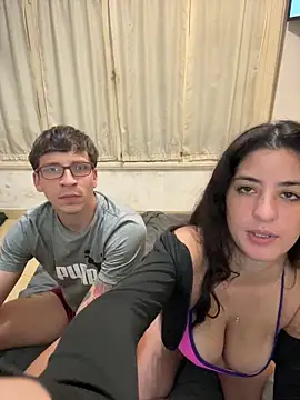 Snapshot of StefyStevis chatting on April 10, 2026, 3:45 am StefyStevis online show from April 10, 2026, 3:45 am