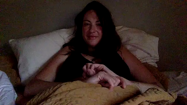 Snapshot of HANA478 chatting on April 2, 2026, 6:49 pm HANA478 online show from April 2, 2026, 6:49 pm