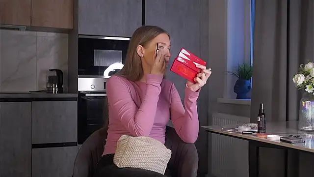 BarbMontilla online show from March 27, 2026, 11:54 am