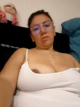 Mielx online show from April 17, 2026, 2:25 am