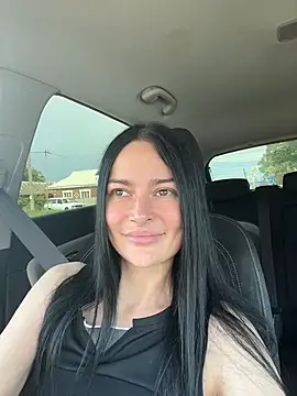 LeilaJarvis online show from July 4, 2026, 10:54 am