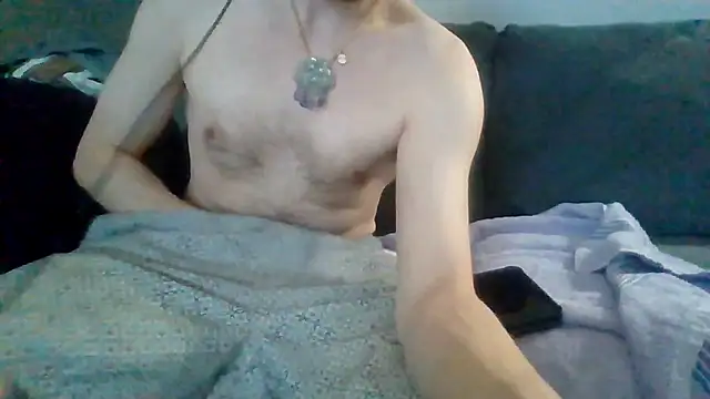 alejandro69420 online show from June 4, 2026, 11:44 pm