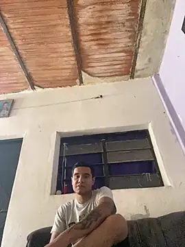 Snapshot of Hotsmale chatting on April 2, 2026, 4:15 pm Hotsmale online show from April 2, 2026, 4:15 pm