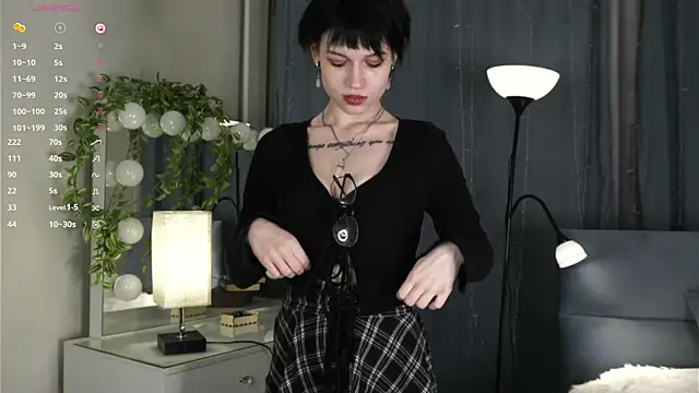 RubieNibbs online show from April 15, 2026, 6:59 pm