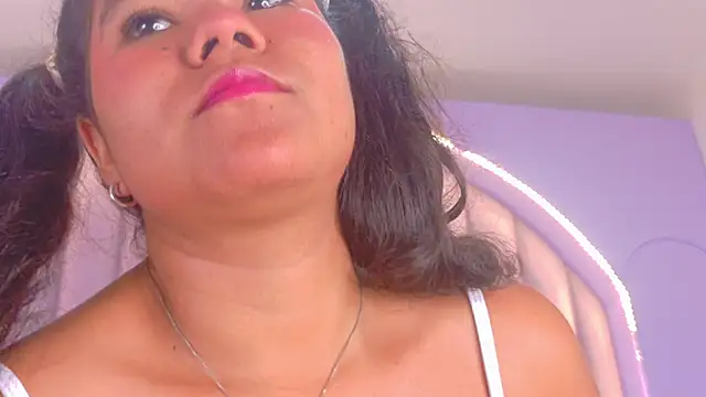 AhslyEvans   online show from June 5, 2026, 6:57 pm