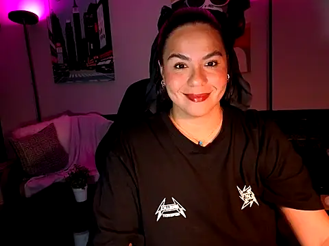 Snapshot of HannaJonns chatting on March 25, 2026, 4:40 am HannaJonns online show from March 25, 2026, 4:40 am