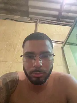 Snapshot of euevcnacama chatting on March 21, 2026, 8:45 pm euevcnacama online show from March 21, 2026, 8:45 pm