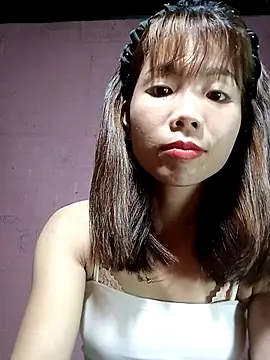 AmyLinee01 online show from March 25, 2026, 5:35 am