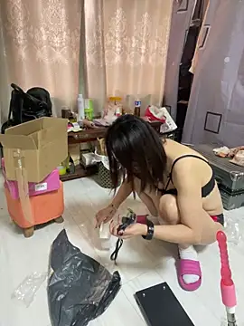 lululove66 online show from April 26, 2026, 8:45 am