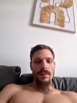 Snapshot of legars844 chatting on June 10, 2026, 8:57 am legars844 online show from June 10, 2026, 8:57 am