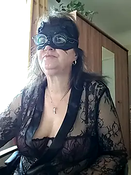 Snapshot of Chrismaturefrench chatting on March 26, 2026, 4:01 pm Chrismaturefrench online show from March 26, 2026, 4:01 pm